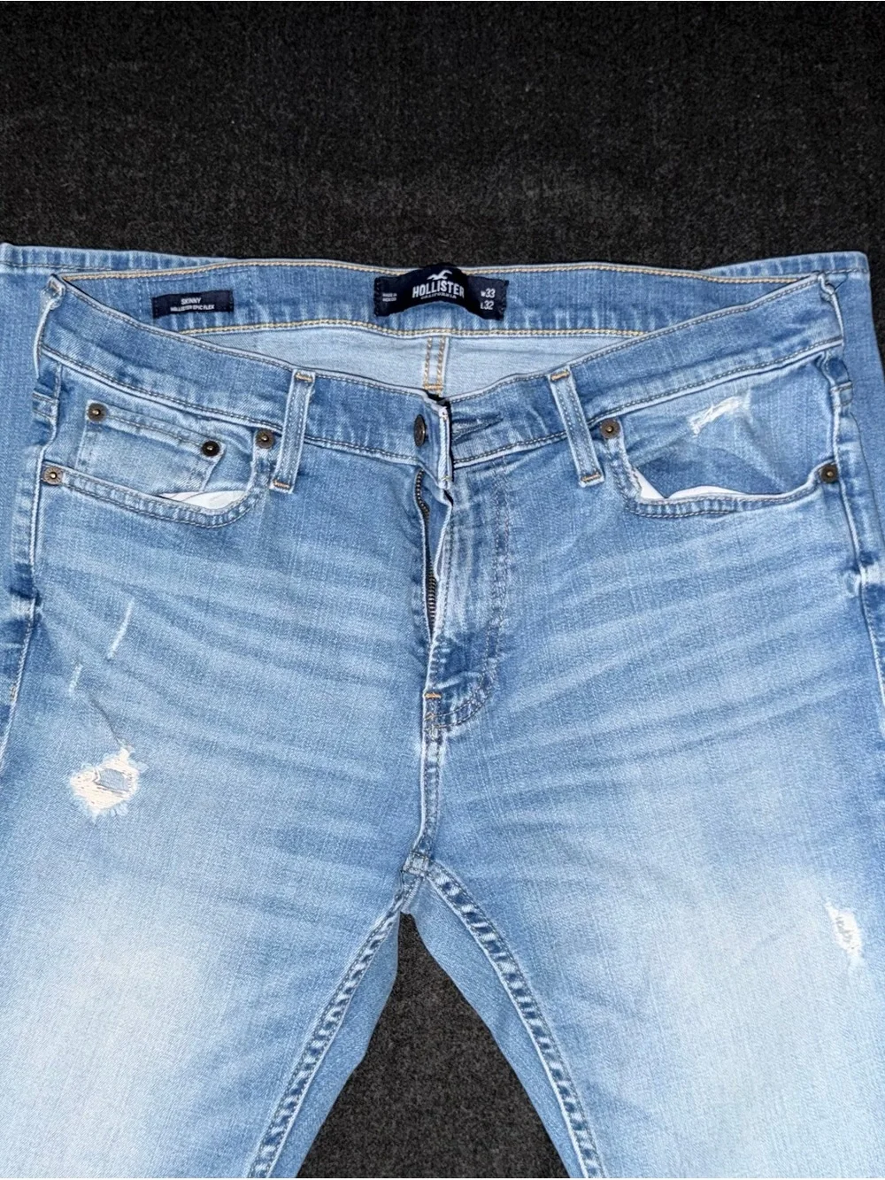 Hollister Distressed Classic Light Blue Men’s Jeans